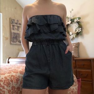 | Francesca’s| Blue Romper w/ Pockets